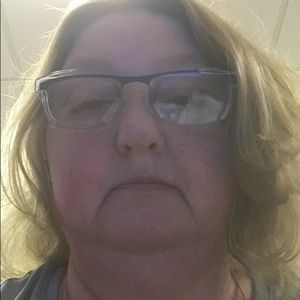 Meet your Posher, Vickie